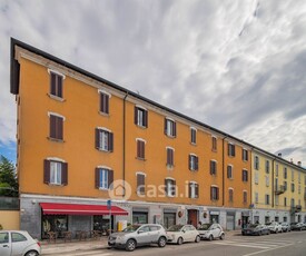 Appartamento in Vendita in Via Lodovico Il Moro a Milano