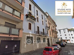 Appartamento in Vendita in Via Luigi Prinetti 2 a Milano