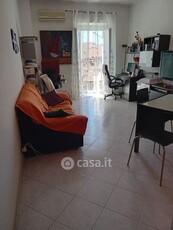 Appartamento in Vendita in Via Luigi Salvatore Cherubini a Torino