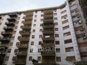 Appartamento in Vendita in Via Luigi Zancla a Palermo