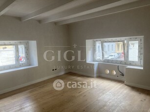 Appartamento in Vendita in Via Magenta a Firenze
