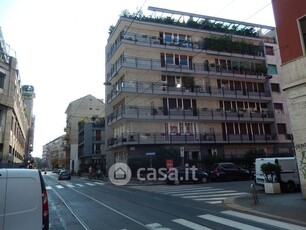 Appartamento in Vendita in Via Nino Bixio 38 a Milano