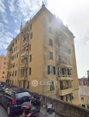 Appartamento in Vendita in Via Pietro Bozzano 4 a Genova