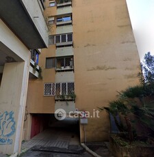 Appartamento in Vendita in Via Pietro Bubani 7 a Roma