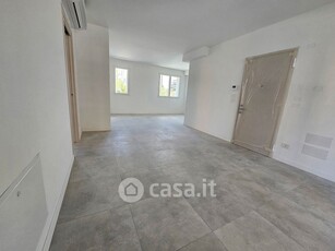 Appartamento in Vendita in Via Quirino di Marzio 46 a Bologna