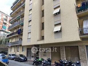 Appartamento in Vendita in Via San Remo 193 a Genova