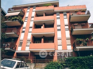 Appartamento in Vendita in Via Sanzeno 25 a Roma