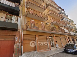 Appartamento in Vendita in Via Scillato 68 a Palermo
