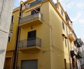 Appartamento in Vendita in Via Serradifalco 50 a Casteldaccia