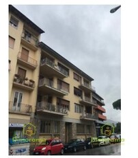 Appartamento in Vendita in Via Taddeo Alderotti 85 c a Firenze