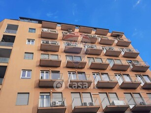 Appartamento in Vendita in Via Teocrito 11 a Catania