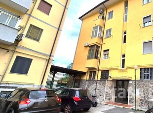 Appartamento in Vendita in Via Venezia Giulia a Napoli