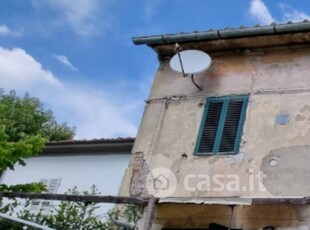 Appartamento in Vendita in Via Visignano a Cascina