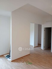 Appartamento in Vendita in Viale Corsica a Firenze