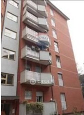 Appartamento in Vendita in Viale Ungheria 46 a Milano