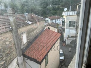 Appartamento - Pentalocale a Calvo, Ventimiglia