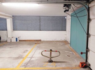 Box - Garage - Posto Auto in Vendita a Bologna