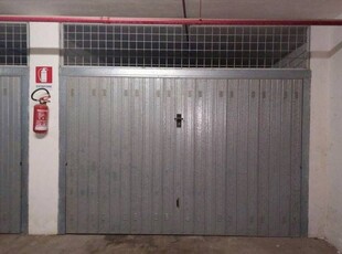 Box - Garage - Posto Auto in Vendita a Enna