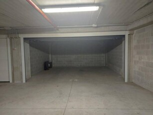 Box - Garage - Posto Auto in Vendita a Genova