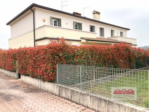 Casa Bi - Trifamiliare in Affitto a Vicenza Biron