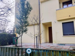 Casa Bi - Trifamiliare in Vendita a Abano Terme Monteortone