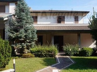 Casa Bi - Trifamiliare in Vendita a Arzignano Arzignano