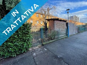 Casa Bi - Trifamiliare in Vendita a Brescia