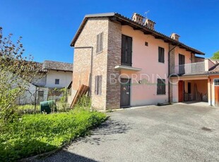 Casa Bi - Trifamiliare in Vendita a Magliano Alfieri Pianura Sant 'Antonio