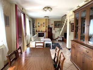 Casa Bi - Trifamiliare in Vendita a Padova Isola di Torre