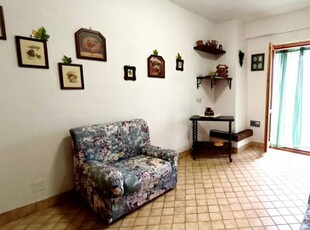 Casa Bi - Trifamiliare in Vendita a Picinisco