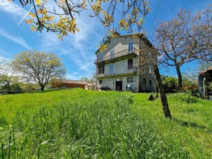 Casa Bi - Trifamiliare in Vendita a Pietrarubbia Cà Ivano