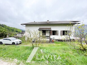 Casa Bi - Trifamiliare in Vendita a Salorno sulla strada del vino Pochi