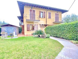 Casa Bi - Trifamiliare in Vendita a San Felice del Benaco