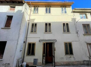 Casa Bi - Trifamiliare in Vendita a Velo d'Astico
