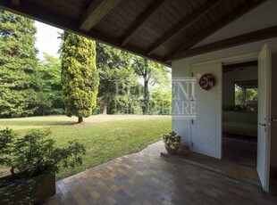 Casa Bi - Trifamiliare in Vendita a Vicenza Monte Berico