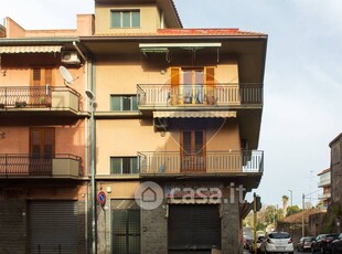 Casa Bi/Trifamiliare in Vendita in Via Finocchiari 145 a Aci Catena