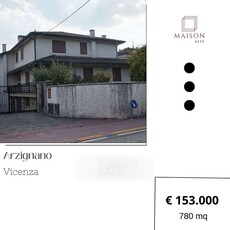 Casa Bi/Trifamiliare in Vendita in Via Trento 57 a Arzignano