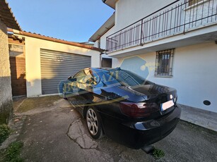 Casa indipendente con giardino in via elettrica, Viareggio