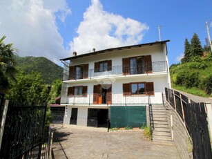 Casa indipendente in vendita