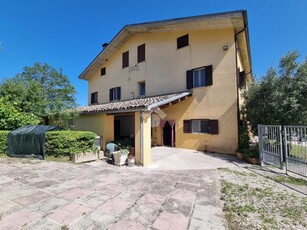 Casa indipendente in vendita a Canzano