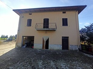 Casa indipendente in Vendita a Castiglione del Lago Gioiella