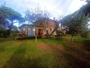 Casa indipendente in Vendita a Castiglione del Lago Piana