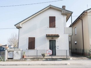 Casa indipendente in Vendita a Cesena Martorano