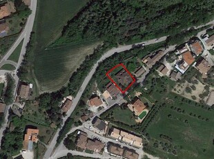 Casa indipendente in Vendita a Colli al Metauro