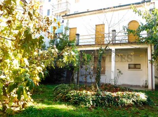 Casa indipendente in Vendita a Garlasco Garlasco - Centro