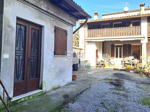 Casa indipendente in Vendita a Passirano Camignone