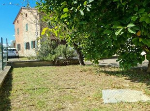 Casa indipendente in Vendita a Vernasca Bacedasco