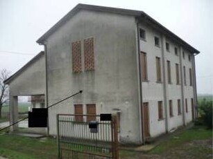 Casa indipendente in Vendita a Villa Estense