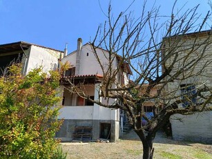 Casa Indipendente in Vendita ad Cella Monte - 75000 Euro