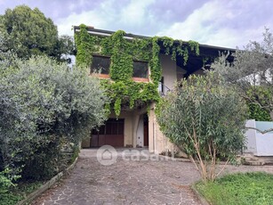 Casa indipendente in Vendita in Via Caldierino a Caldiero